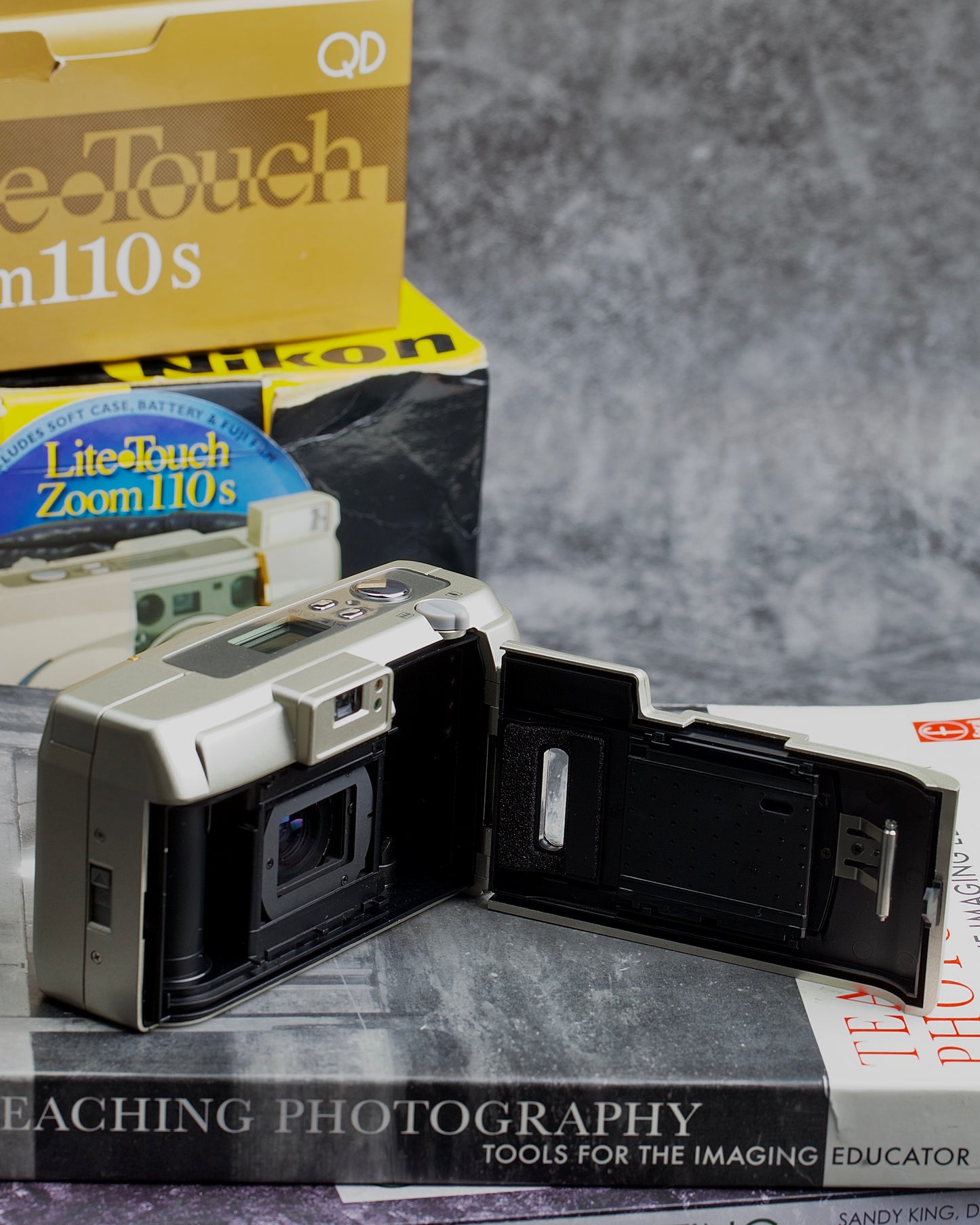 Nikon Lite Touch 110S