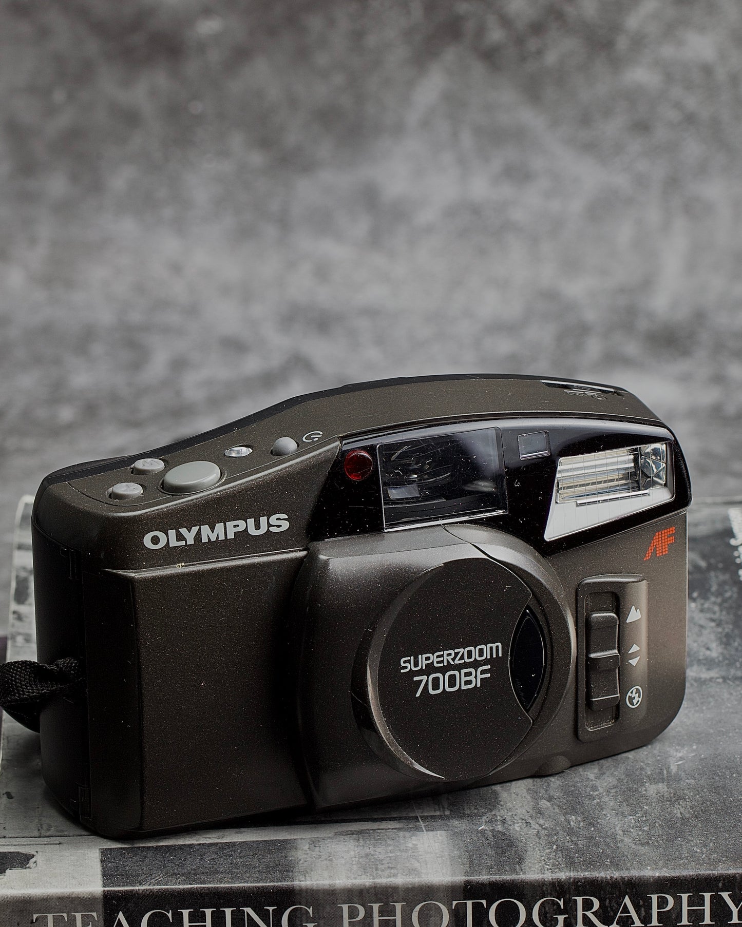 Olympus Superzoom 700BF