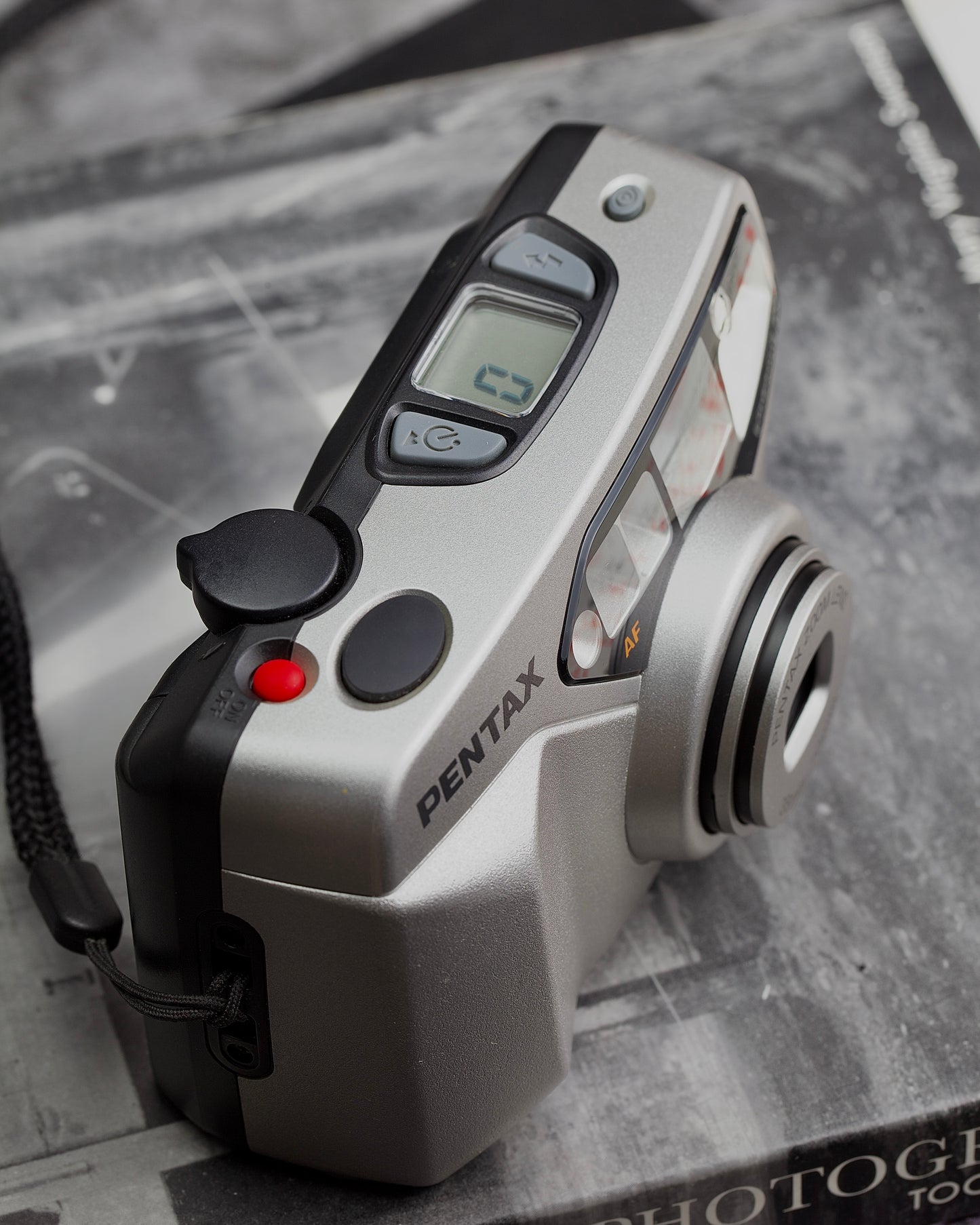 Pentax Espio 738G