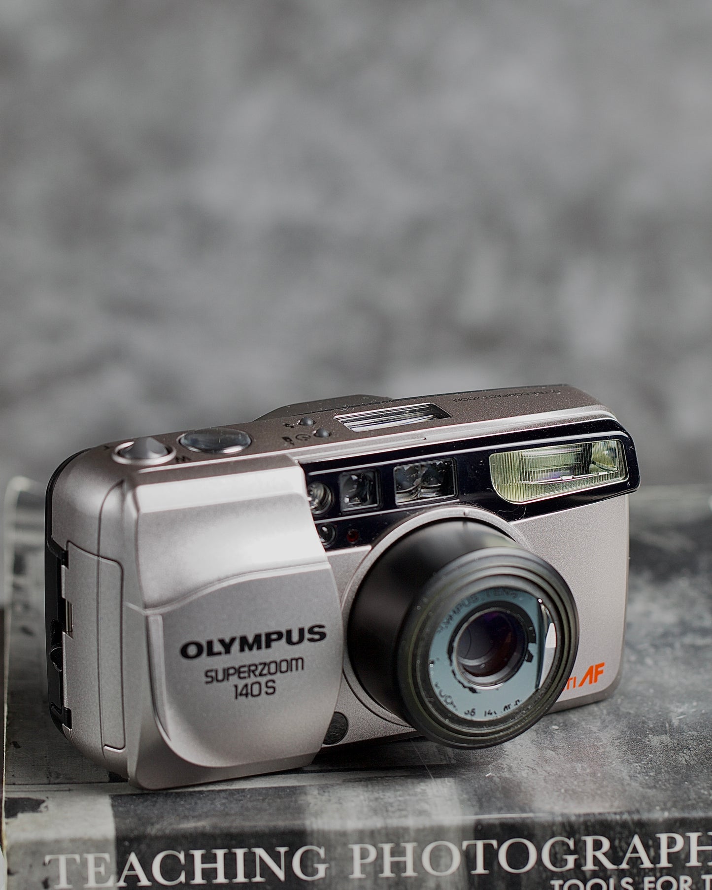 Olympus Superzoom 140S