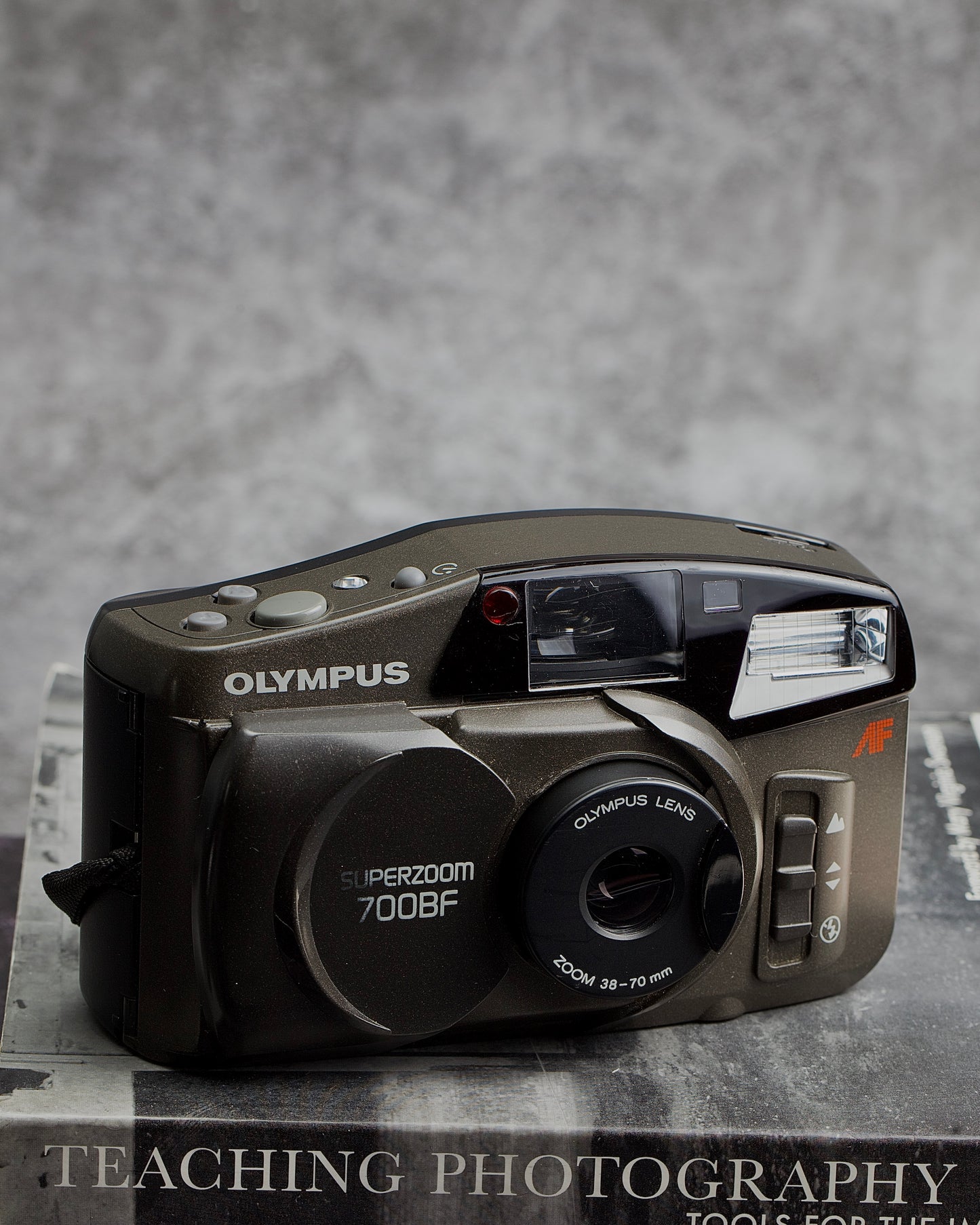 Olympus Superzoom 700BF