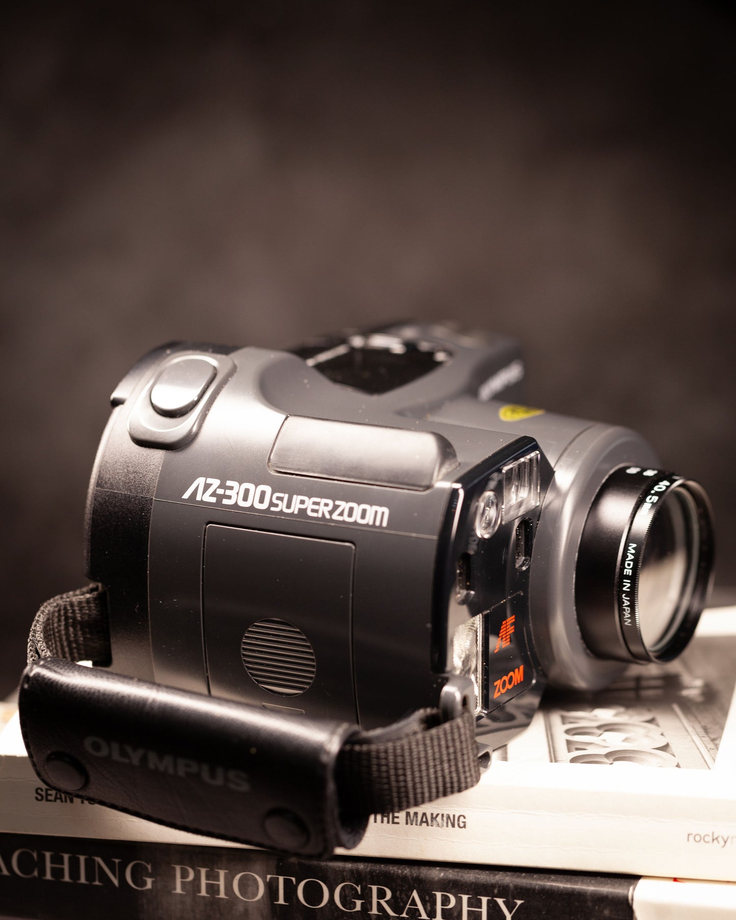 Olympus AZ300 Superzoom