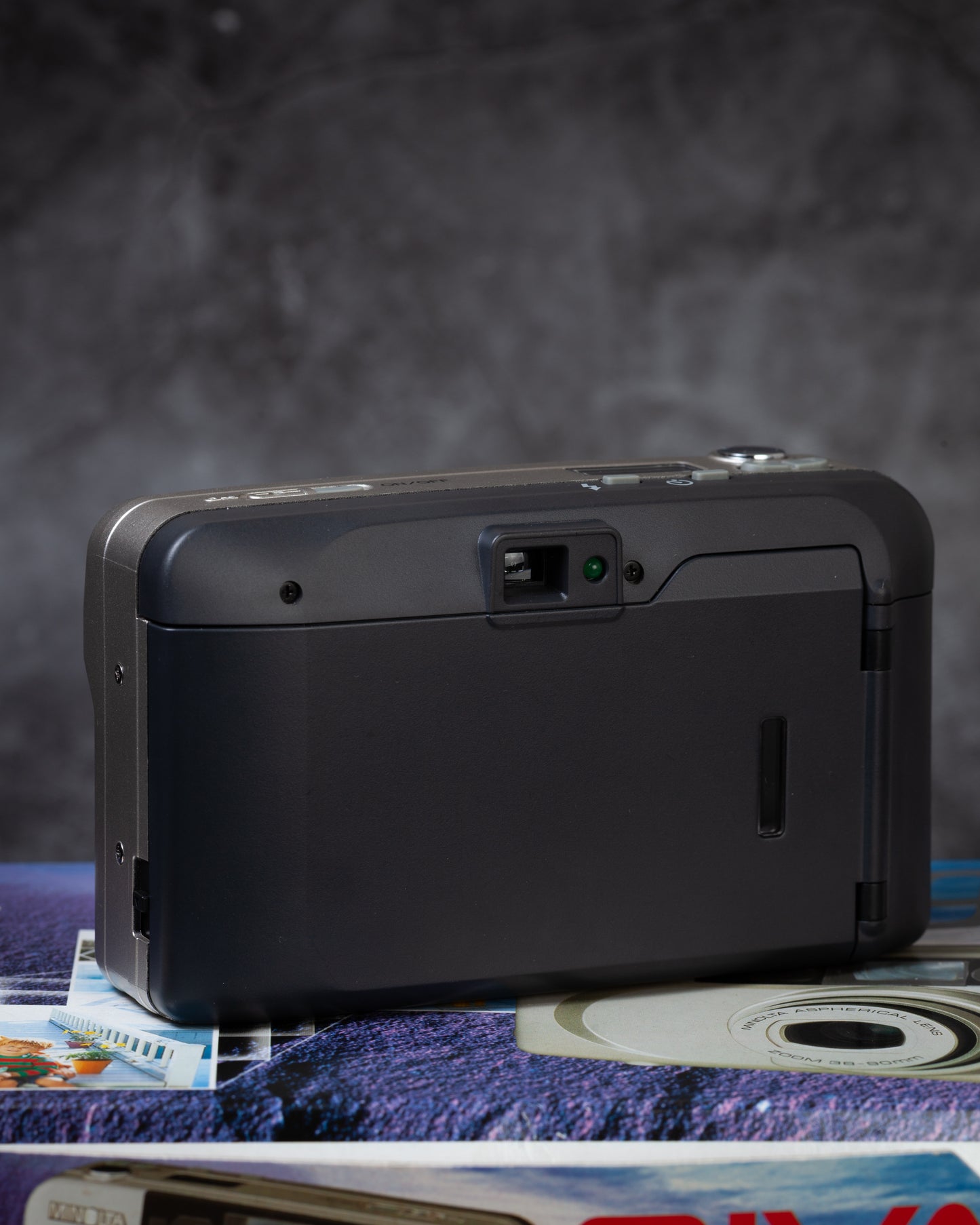 Minolta Riva Zoom 90