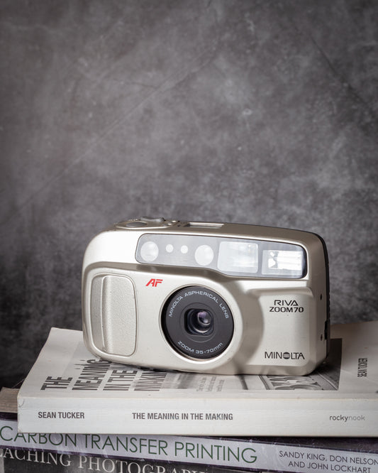 Minolta Riva Zoom 70