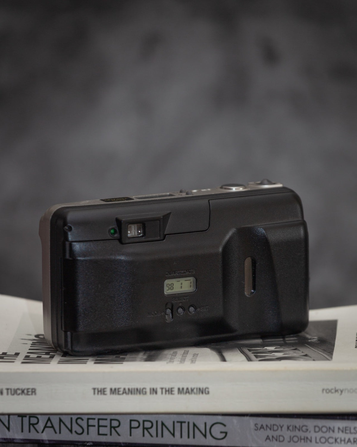 Olympus Infinity Zoom 80