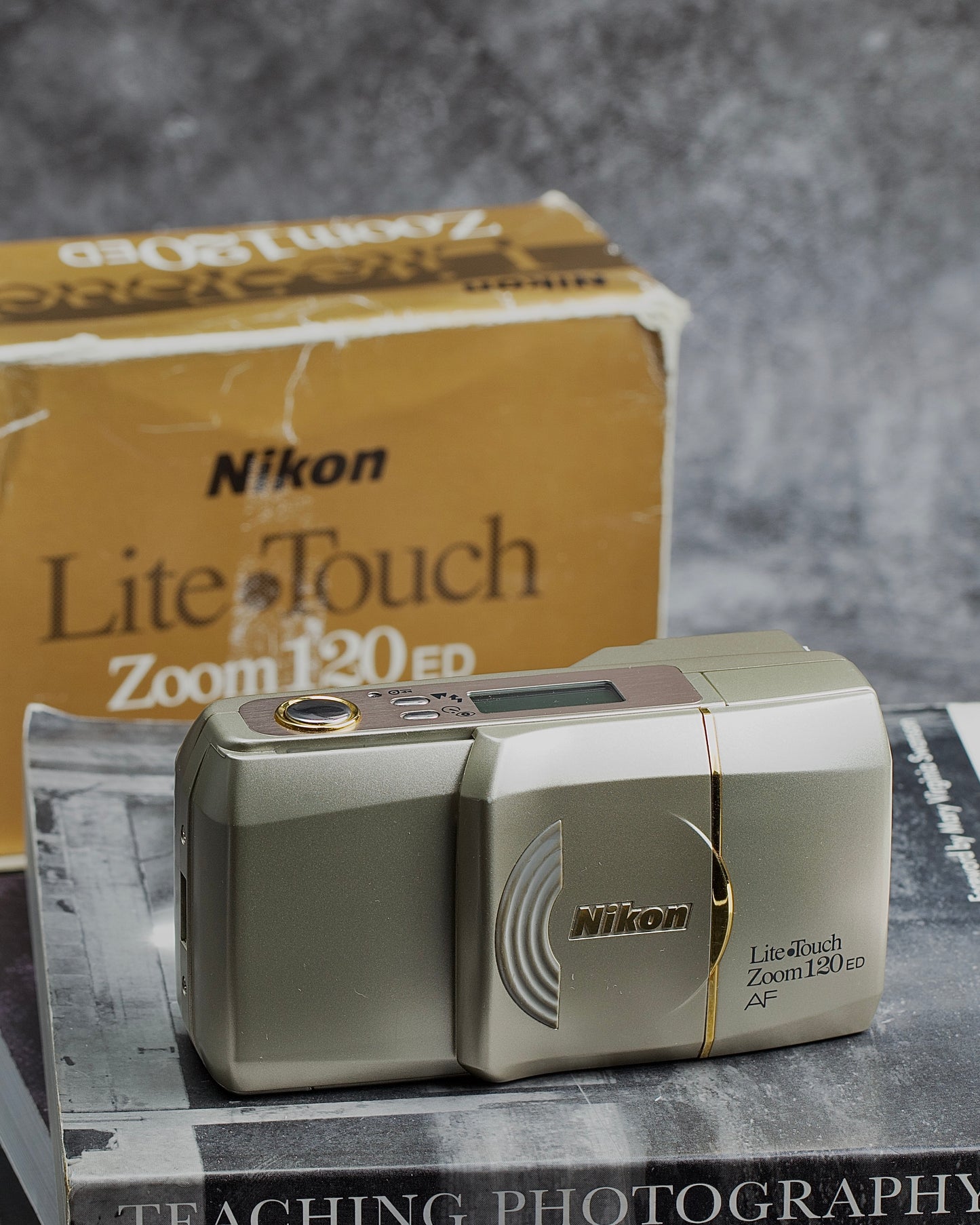 Nikon Lite Touch 120 Zoom ED