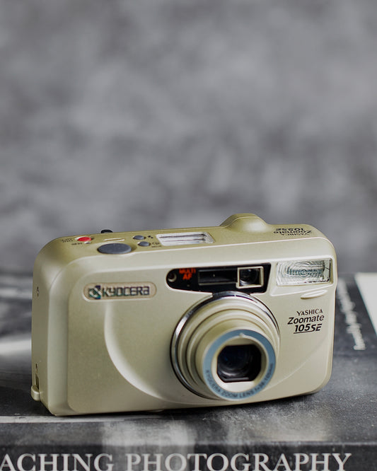 Yashica Zoomate 105SE
