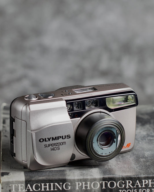 Olympus Superzoom 140S