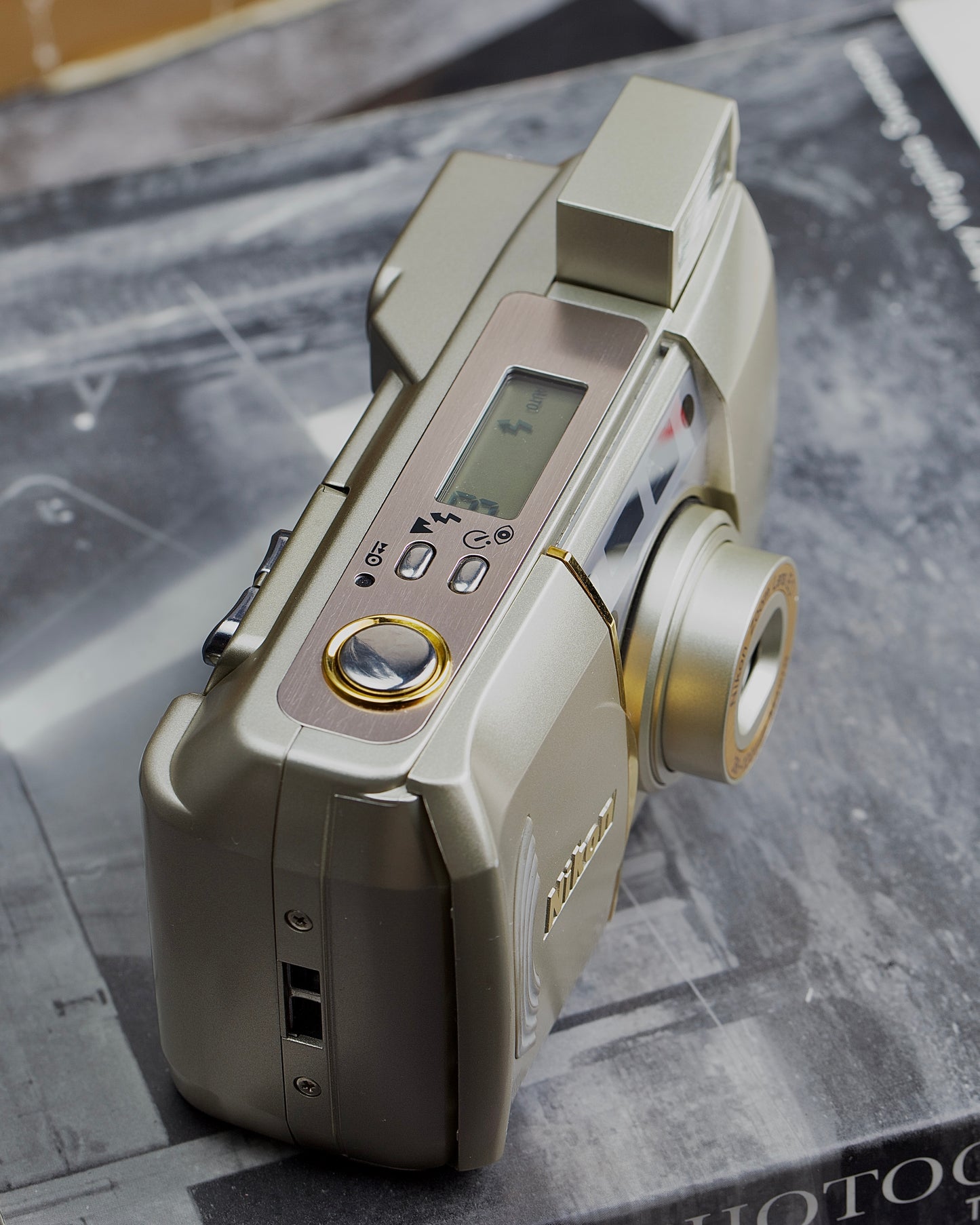 Nikon Lite Touch 120 Zoom ED