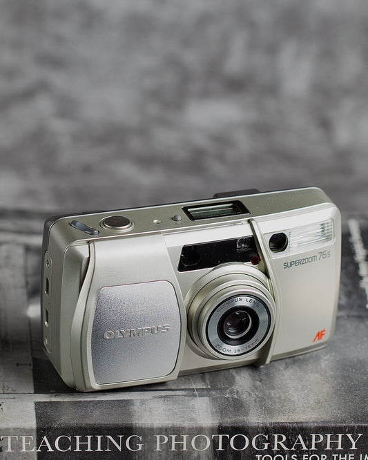 Olympus Superzoom 76S