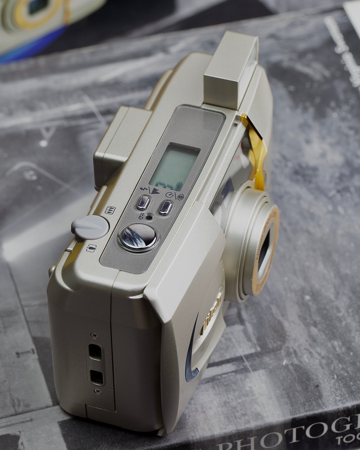 Nikon Lite Touch 110S