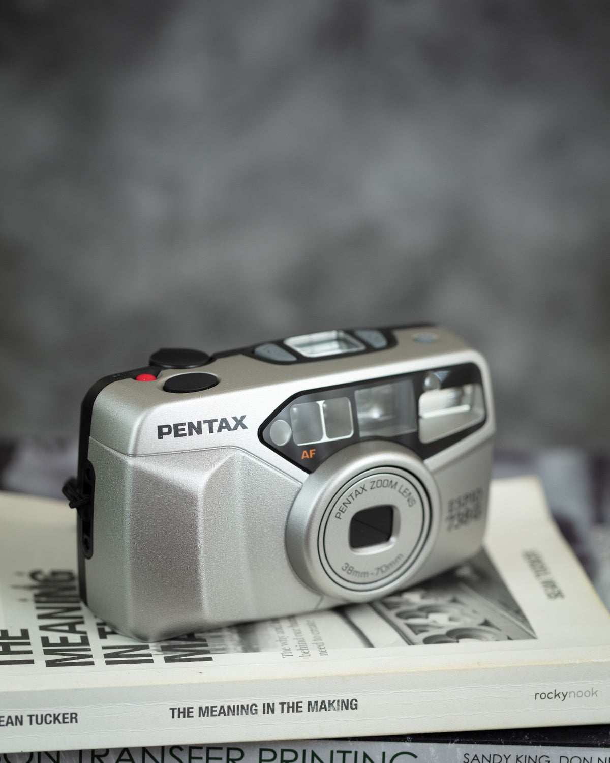 Pentax Espio 738G