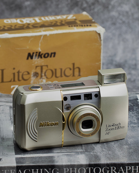 Nikon Lite Touch 120 Zoom ED