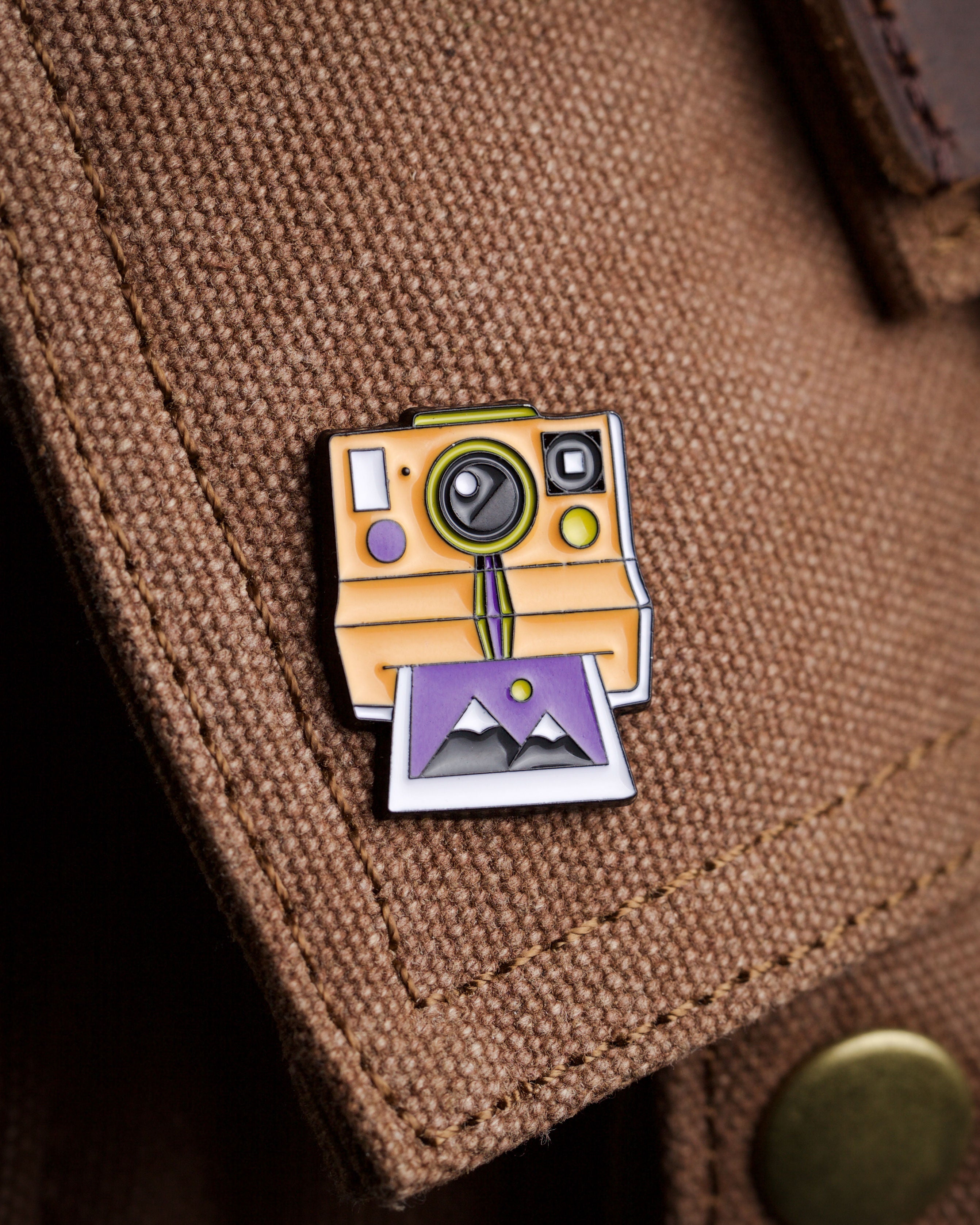 Premium pins – Studio Vision