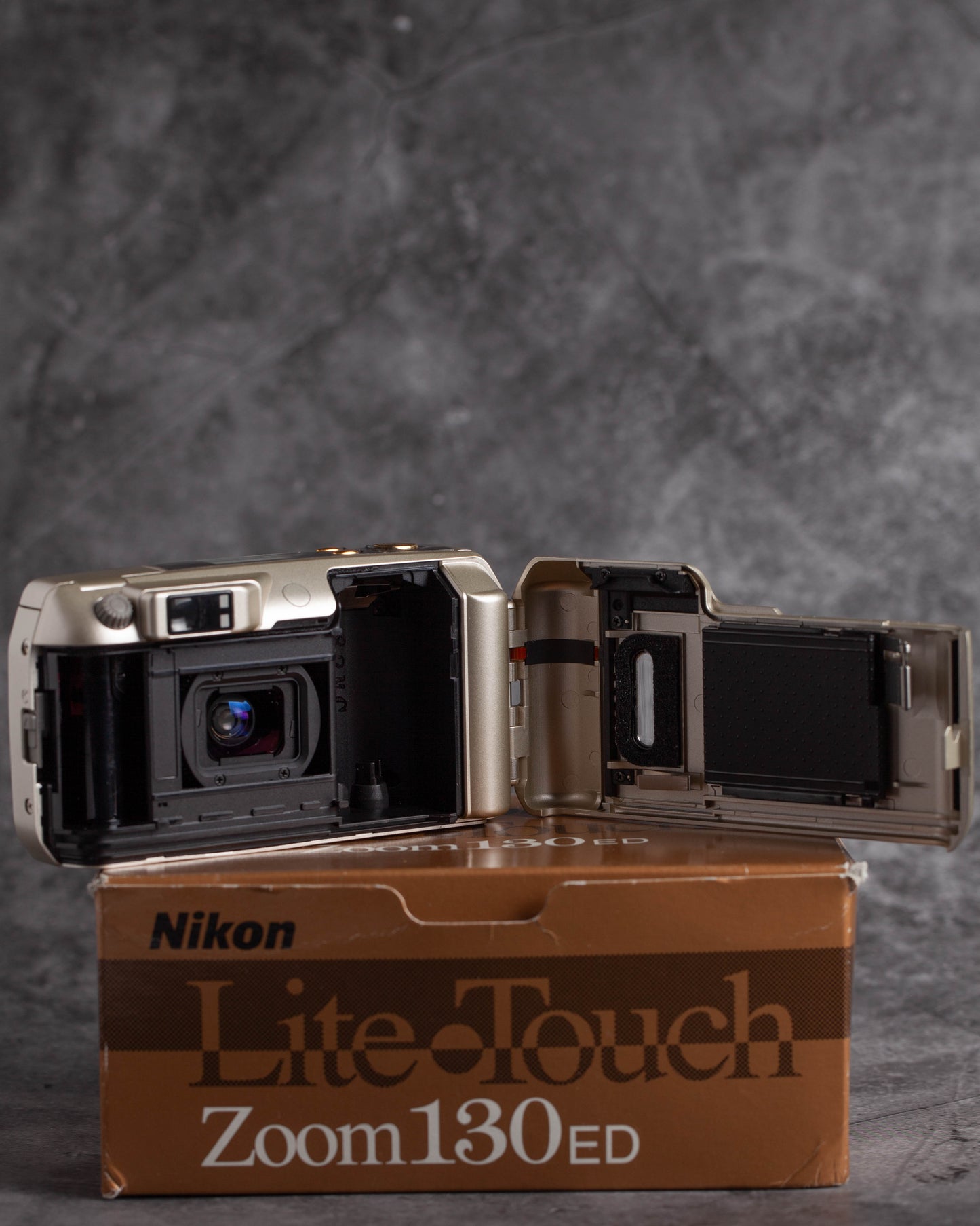 Nikon Lite Touch Zoom 130ed