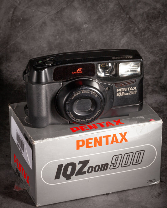 Pentax IQZoom 900