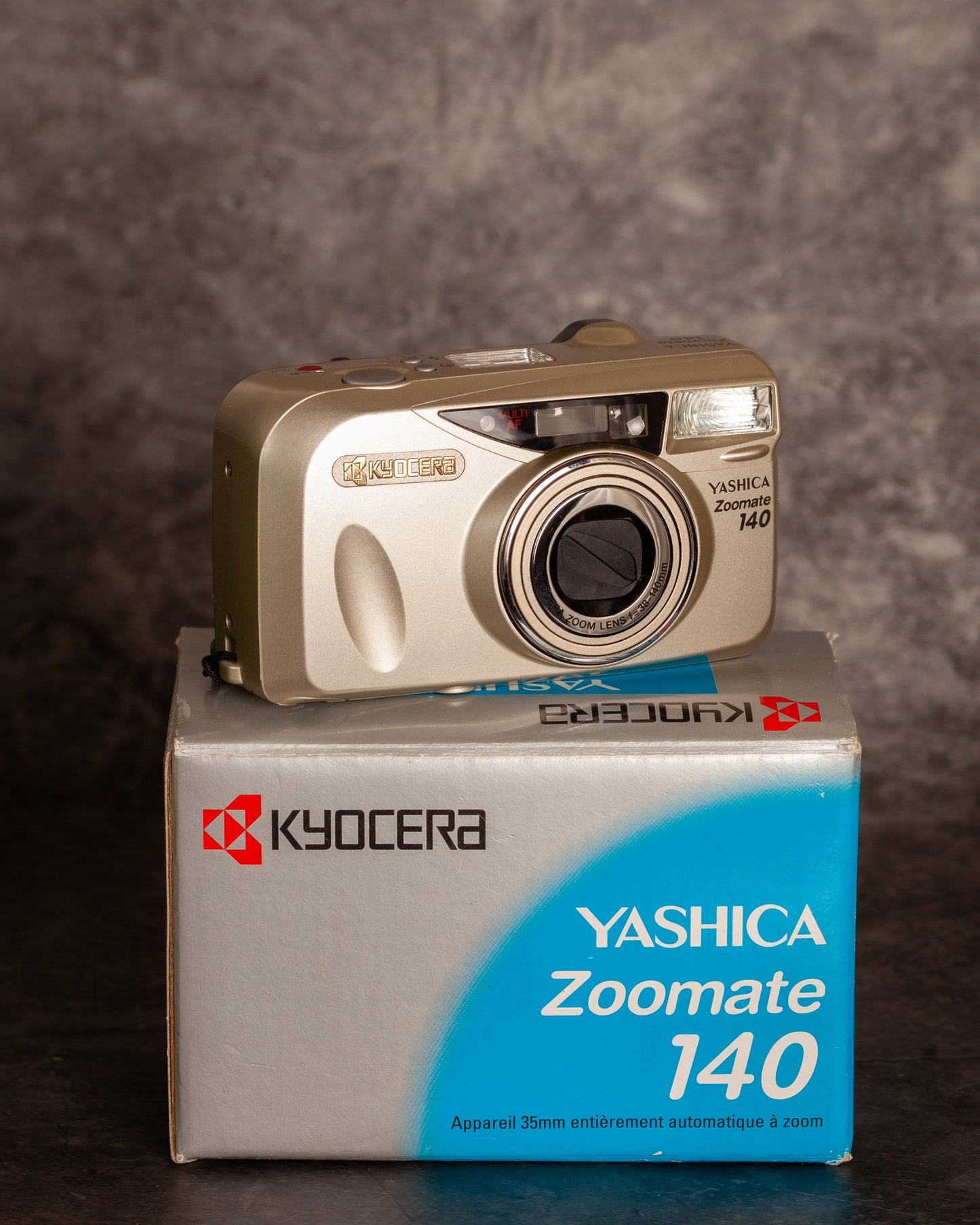 Yashica Kyocera Zoomate 140