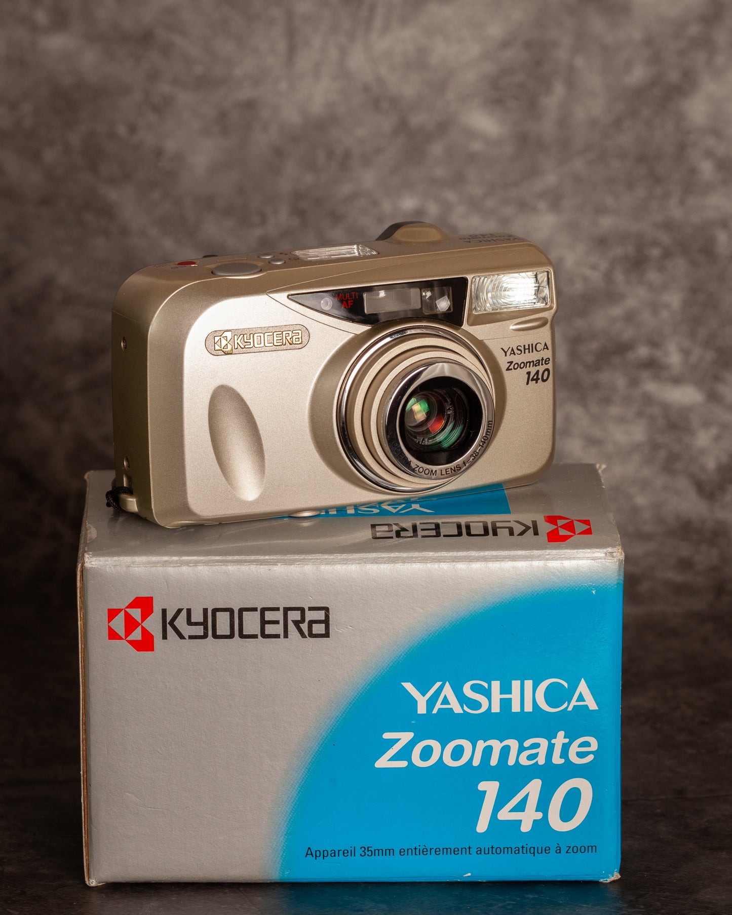 Yashica Kyocera Zoomate 140